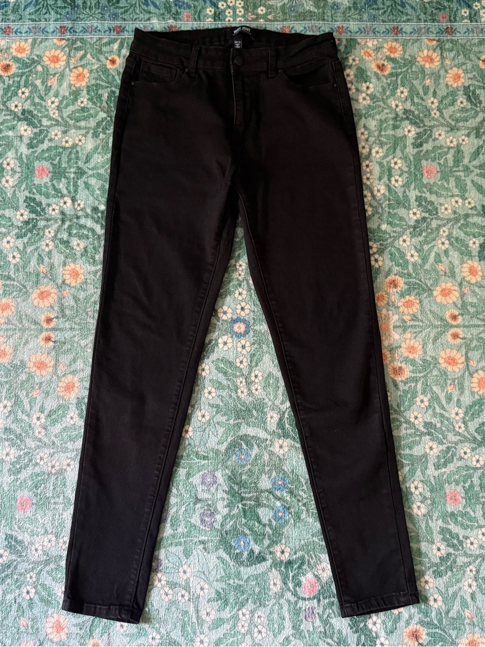 Wax Jean Women's Black Skinny Jeans